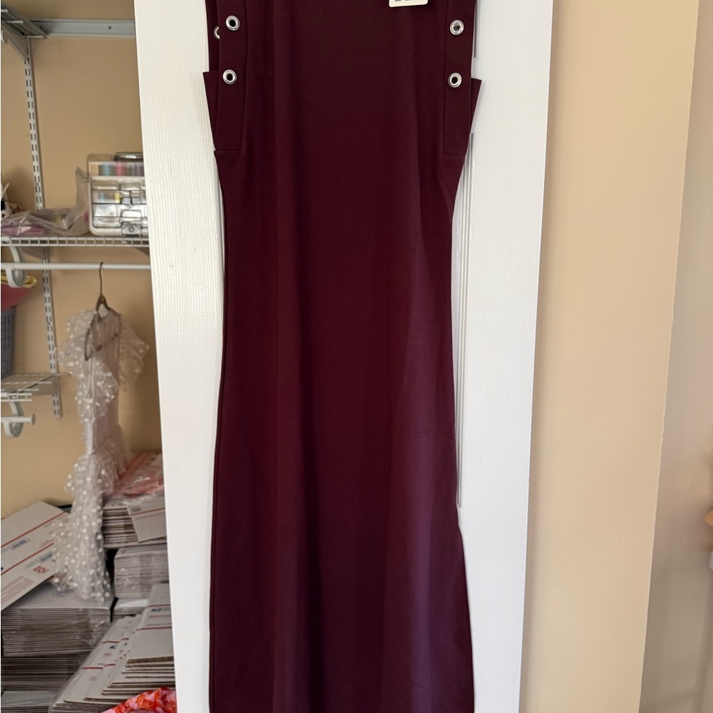 Saint and Sofia midaxi dress - Picture 2 of 4